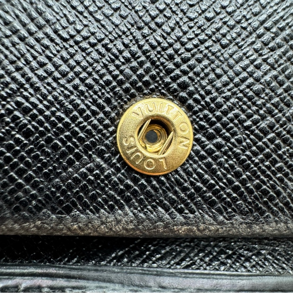 Louis Vuitton Coin Purse Epi Noir Mini Boite Box Leather Snap Closure Black OS - Picture 17 of 17